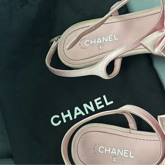 Used Authentic Chanel Pink Satin Bow Ballet Flats with Crystal CC Chanel logo - Picture 6 of 6